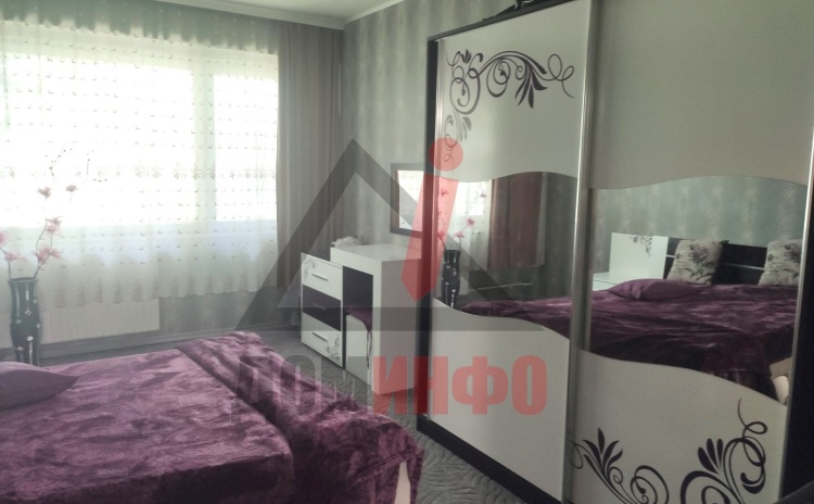 Тристаен с отделна кухня, Бургас, жк Изгрев