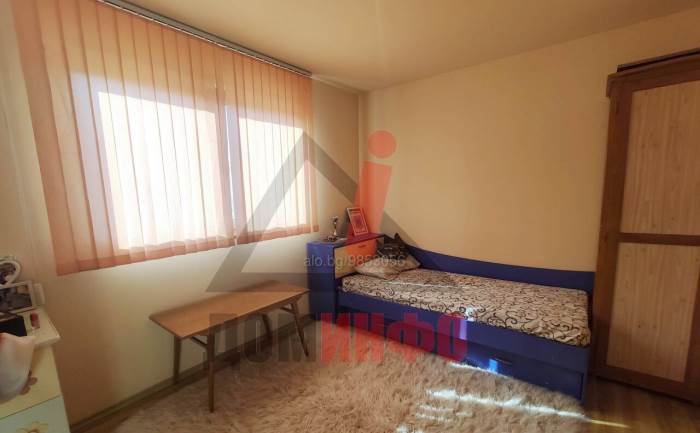 Тристаен с асансьор в Бургас, жк Възраждане